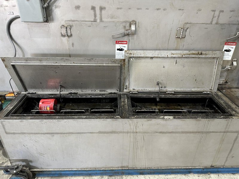 18" X 15" H X 4 STAGE CONTINENTAL EQUIPMENT CORP GAS HEAT STAINLESS STEEL CONVEYOR WASHER, NEW IN 2010: STOCK #21908