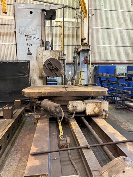 5" Cincinnati Gilbert Floor Type Horizontal Boring Mill with Rotary Table and Floor Plate