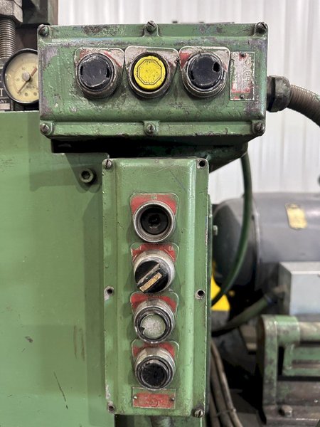12' X 1/2" WYSONG MODEL #1250 MECHANICAL POWER SQUARING SHEAR. STOCK #1228024