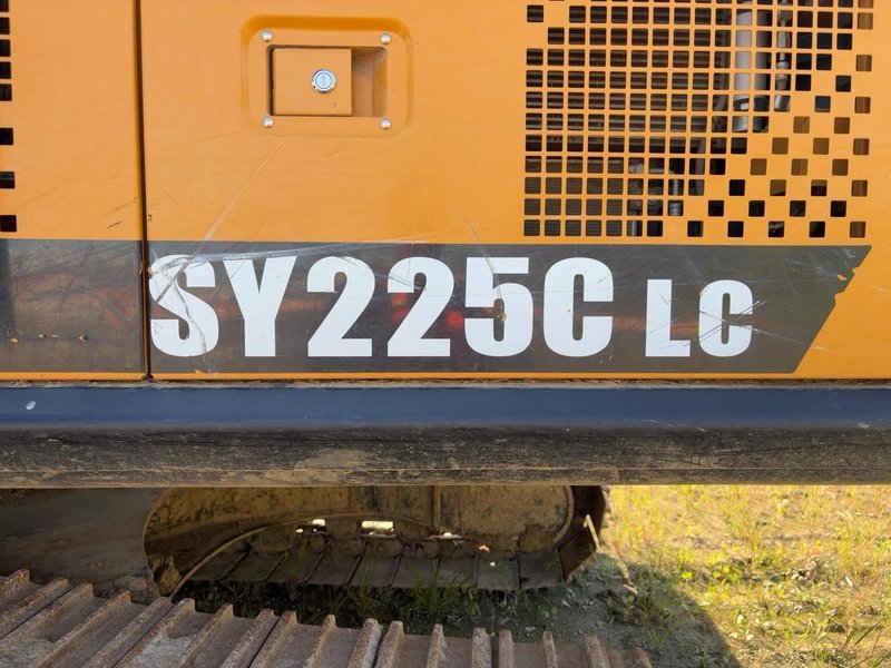 SANY 225C Crawler Excavator, 2021