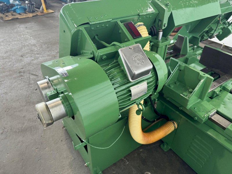 10" X 14" PEERLESS B1014A HORIZONTAL BANDSAW. STOCK # 0787424