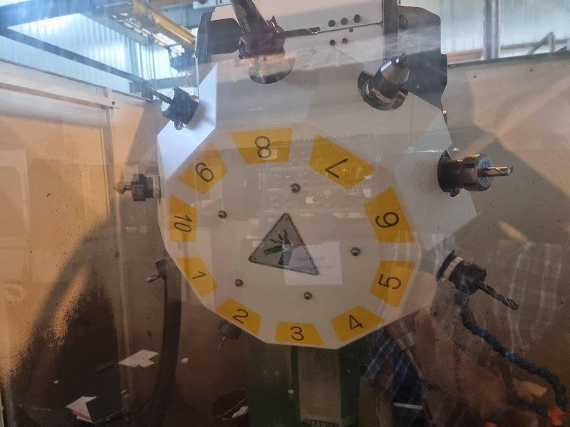 Fanuc - X: 500 - Y: 380 - Z: 300 mm
