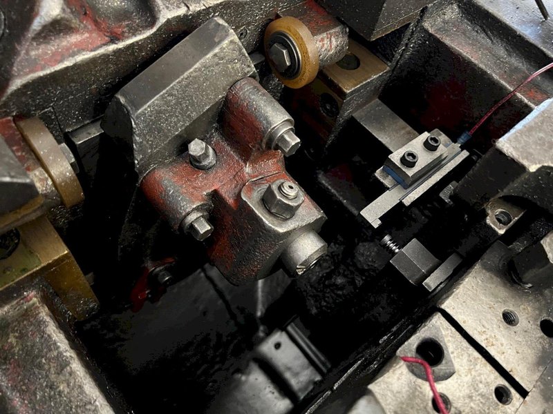 National Model 320 High Speed Roller Header