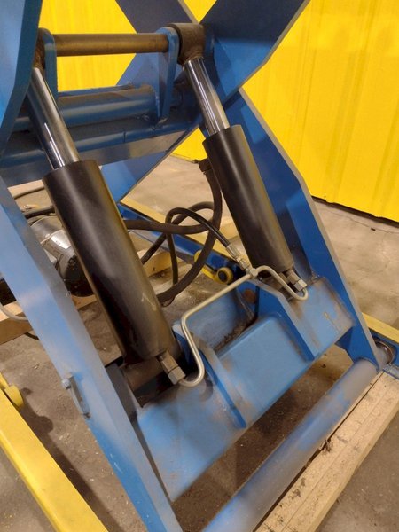 3,500 LBS X 30" X 96" BISHAMON HYDRAULIC SCISSOR LIFT TABLE WITH ROLLER TOP: STOCK #20966