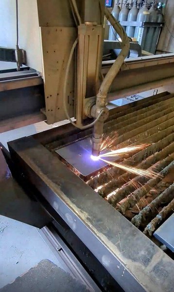 6′ x 12′ C&amp;G Systems Crossfire CNC Plasma Table, 2008 – 260 Amp Hypertherm HPR260