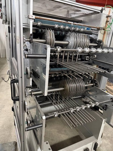 Gannicott ABS9-20 Stacker – 2016 – 6-Stream Batch Stacking for Sheets, Panels, or Cartons