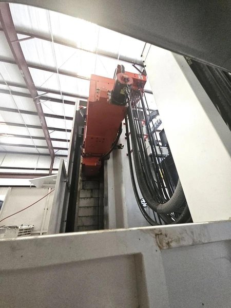 Kuraki AKB-13 5″ Spindle Horizontal Boring Mill, 2015 – Fanuc 0iMB Control 5 Axis Control, 60 ATC, 1000 psi TSC, Rigid Tap, Full B Axis 360 Degree Rotary Table, Barnes Chip/Coolant Separator w/ Lift Up Conveyor