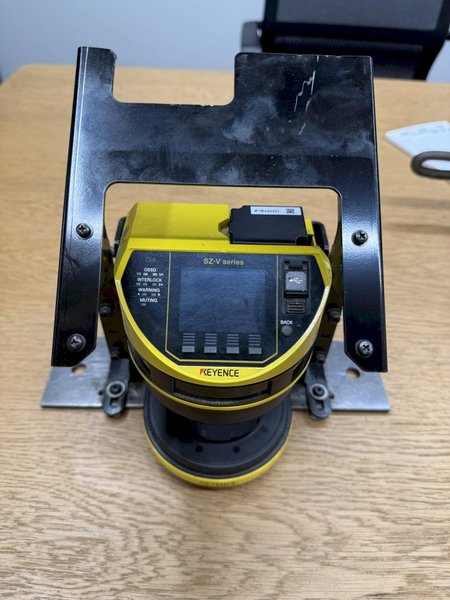 2024 KEYENCE MODEL SZV04X SAFETY LASER SCANNER, MULTI-FUNCTION TYPE, WITH CAMERA FUNCTION: YOBRO #24838