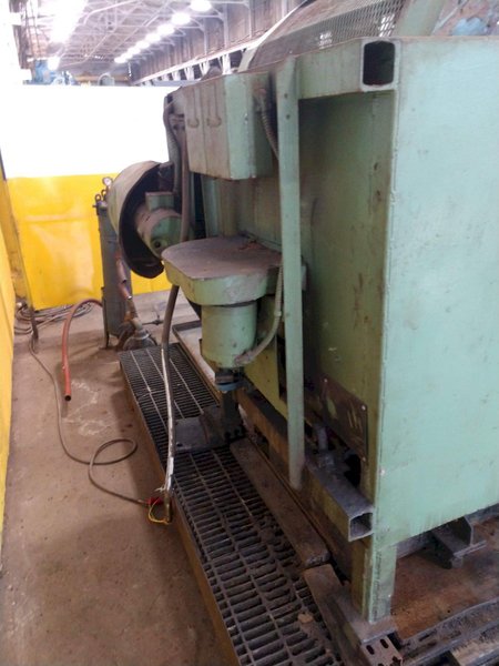 32" X 15" RAMPE BARREL TYPE VIBRATORY TUMBLE FINISHER