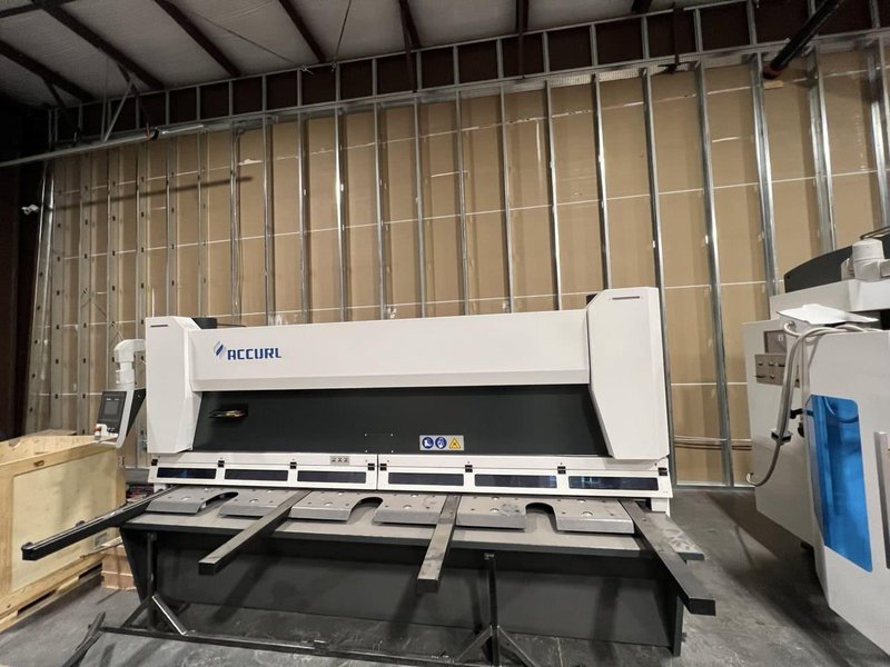 1/4″ x 10′ Accurl MasterCut Guillotine Shear, 2022 – Light Curtain, Backgauge