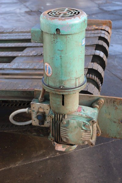 6' POWER SHEAR CONVEYOR: STOCK #71259