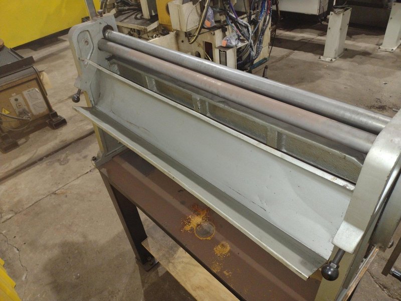 BENCH TOP SHEAR, BRAKE &amp; ROLL MACHINE: YOBRO #26223