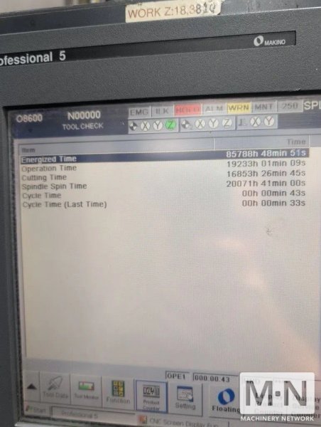 Makino F5 CNC Vertical Machining Center, 2011