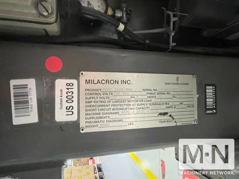 110 TON 1.6 OZ  CINCINNATI ROBOSHOT 110I-48G INJECTION MOLDING MACHINE, MFG 2000