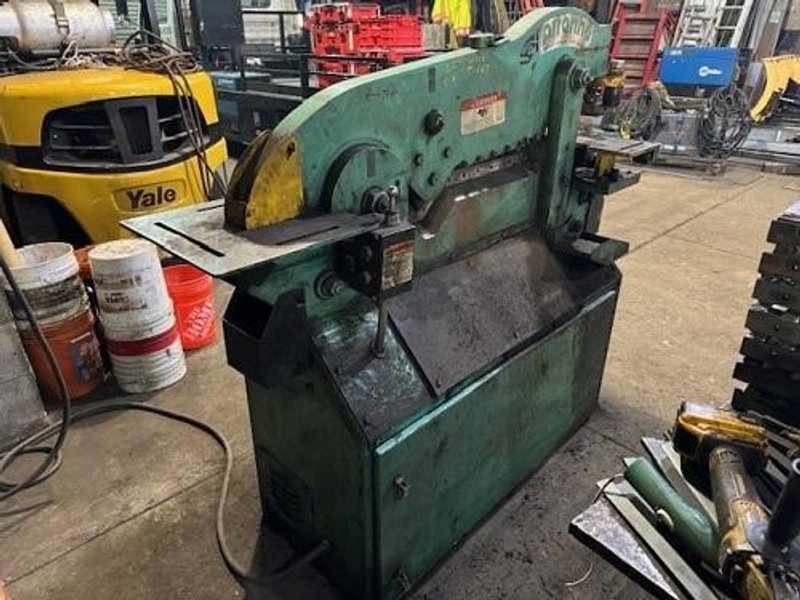 50 TON 3"x3"x3/8" PIRANHA #P50, SHEAR 13"x1/4" &amp; 6" x3/4, 5" THROAT, NOTCHER 3HP