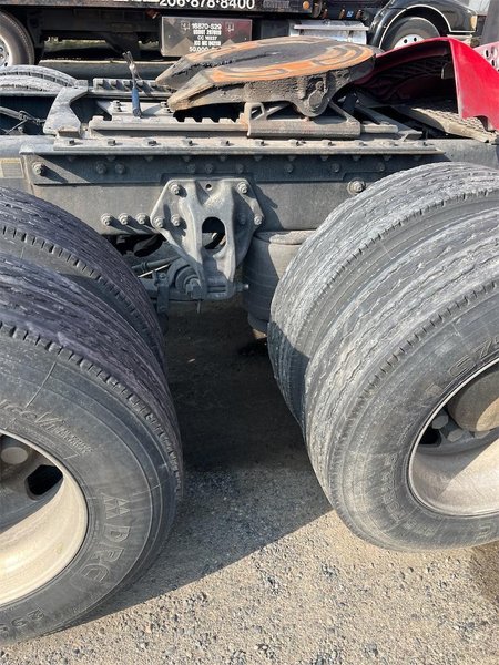 2022 Kenworth T680 1XKYD49X5NJ489855