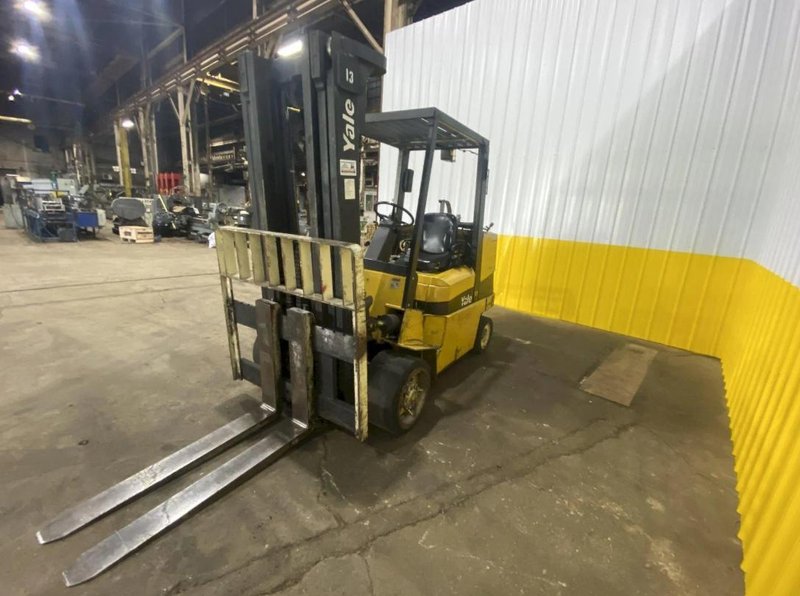 2002 Yale GLC120M LP-Gas Forklift (#5836)