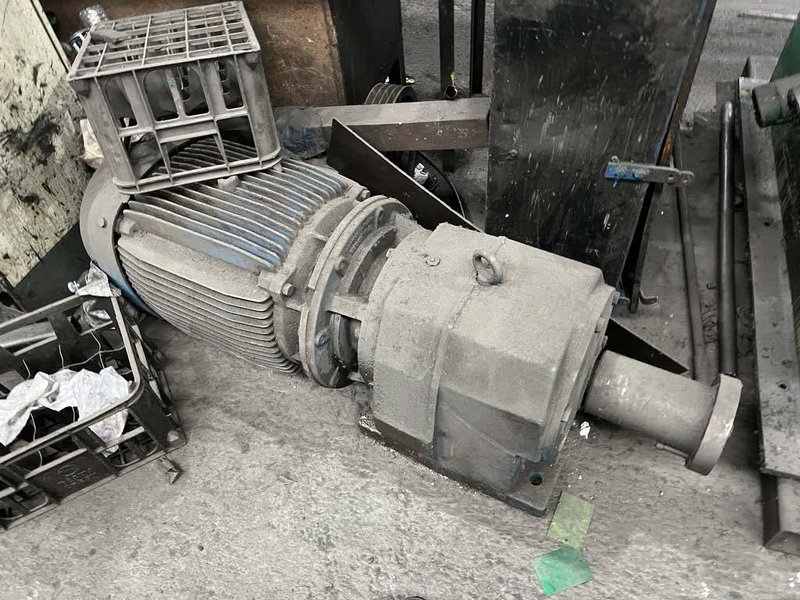 SCHUMAG TWO ROLL HORIZONTAL BAR STRAIGHTENER (14730)
