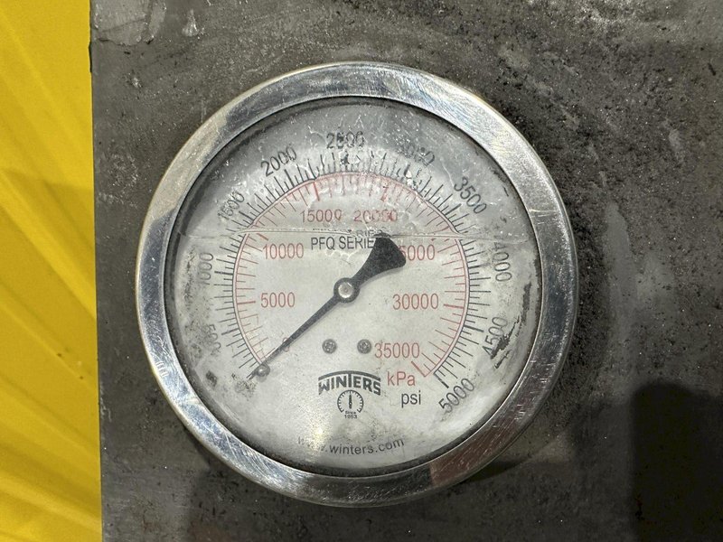 200 TON (2-3/8" TO 9-5/8") DIAMETER TRUE GRIT MODEL CT200 HYDRAULIC TUBE &amp; PIPE PUSH POINTER / END FORMER/ SWAGING PRESS: STOCK #22399