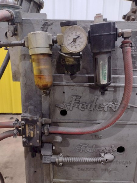 40 KVA x 8" FEDERAL MODEL #R6-36-M ROCKER ARM SPOT WELDER: STOCK #19286