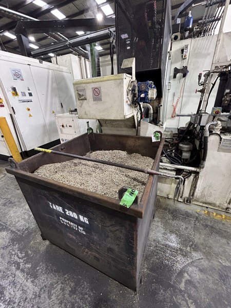Gnutti Transfer &amp; Eurofimet Tunnel Wash Machine