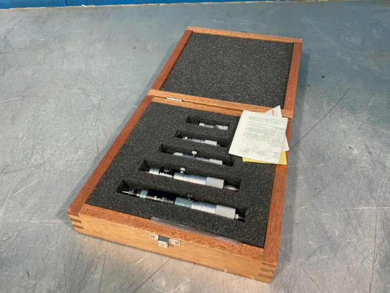 Mitutoyo Micrometer Set