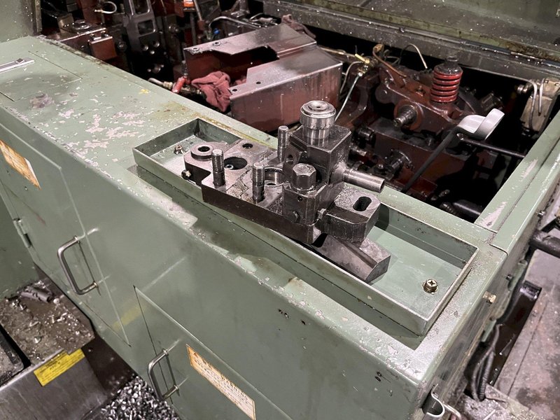 Nakashimada Model NP-60 2 Die 3 Blow Cold Header