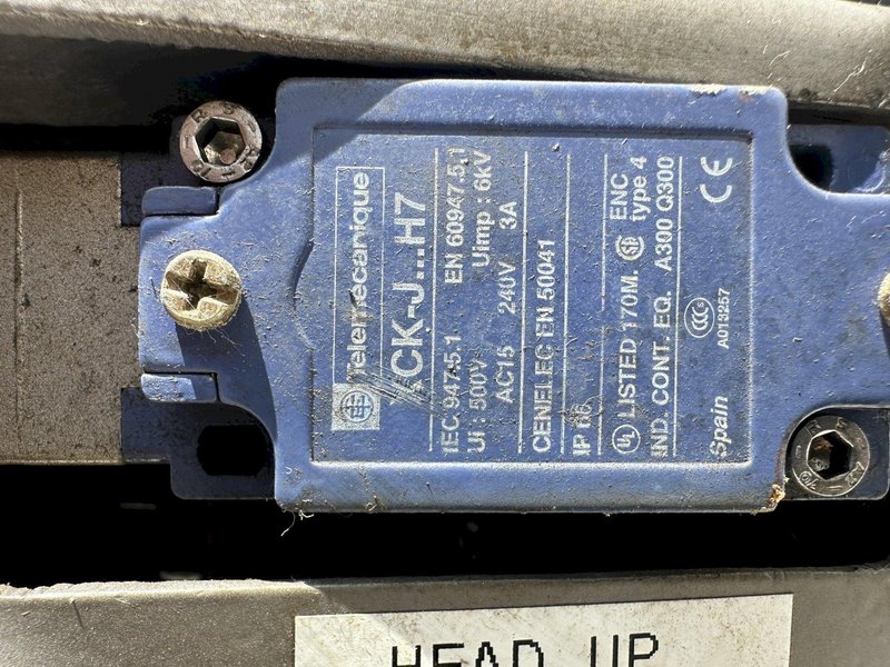 2005 Zalkin Fowler TM3 Semi Automatic Capper