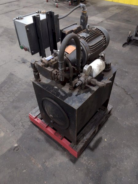16" OIL PATCH TECHNOLOGIES (OPT)  (NEW 2015) MODEL #TDS-150 MAGNETIC PARTICLE INSPECTION MACHINE SYSTEM, FOR  DOWN HOLE PIPE &amp; TUBE: STOCK #19388