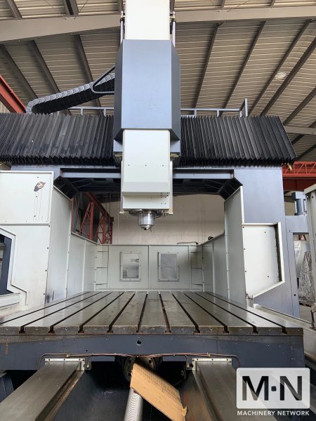Mighty Viper VMC-DZ-3240AG CNC Vertical Machining Center [2008]