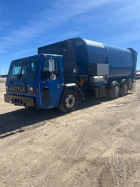 2024 Battle Motors Electric Garbage Truck 001371