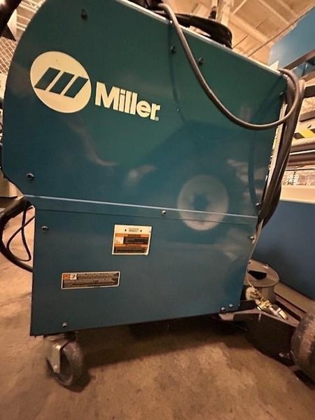 MILLER 350P Mig Welder