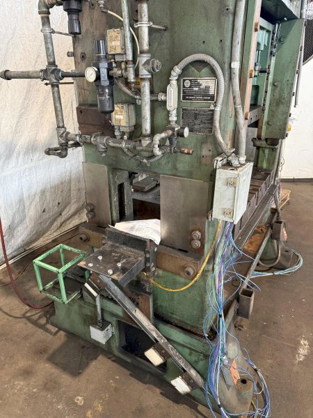 100 TON MINSTER P2-100-48 PIECE MAKER STRAIGHT SIDE HIGH SPEED PRESS: YOBRO #25114