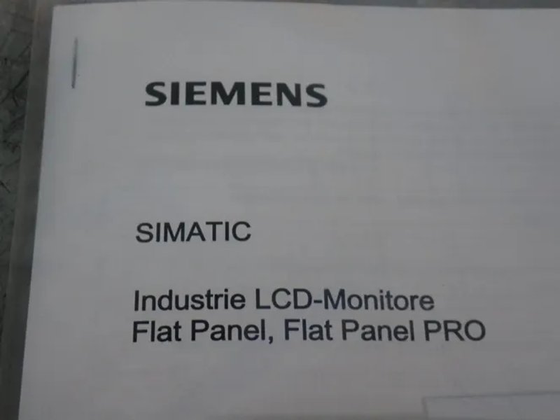 Siemens 1 A Flat Panel - 6av7461-7ta00-0aa1