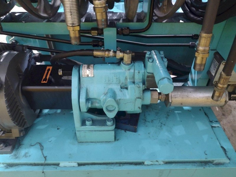 40 TON MODERN HYDRAULICS 4 CYLINDER PORTABLE HYDRAULIC DIE SETTING &amp; SEPARATING SYSTEM: STOCK #23773