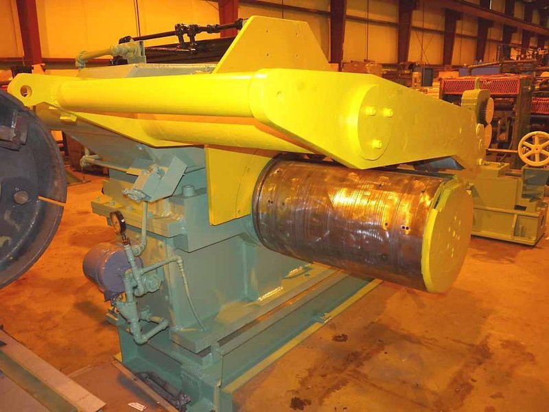 20,000 lbs X 32" STAMCO RECOILER (14375)