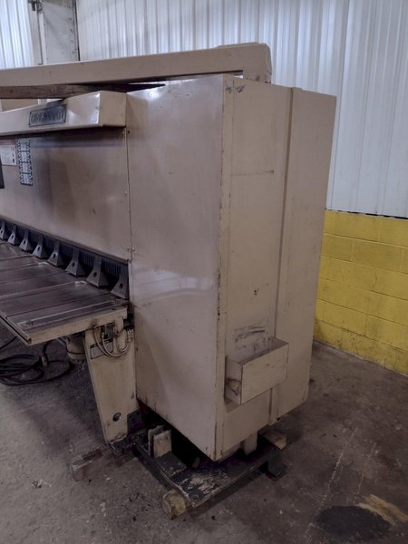 12' X 1/4" CINCINNATI NO. 2500X12 HYDRAULIC POWER SQUARING SHEAR. STOCK # 1006725