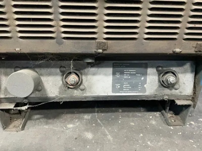 Miller 375 A Welder - Delta-fab
