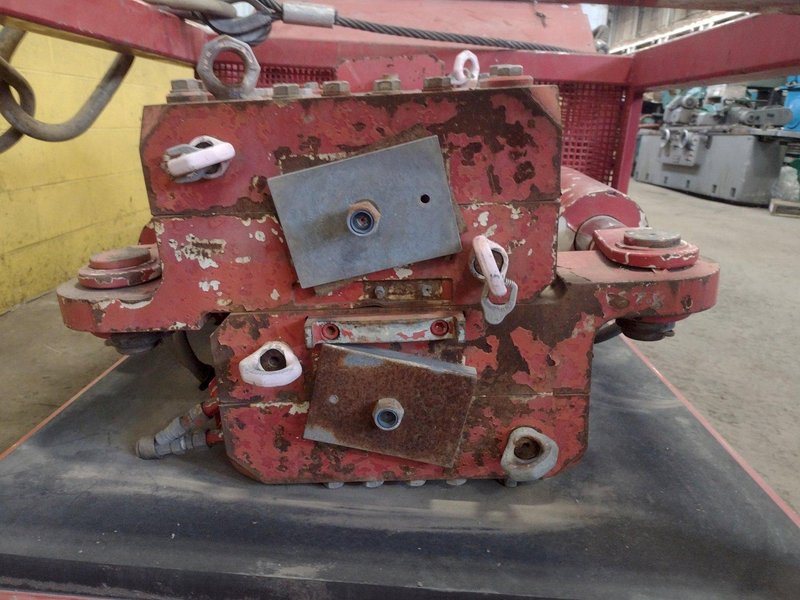 10" WEATHERFORD MODEL "SUT" PORTABLE PIPE HYDRDAULIC BREAK-OUT &amp; BUCKING MACHINE: STOCK #18037