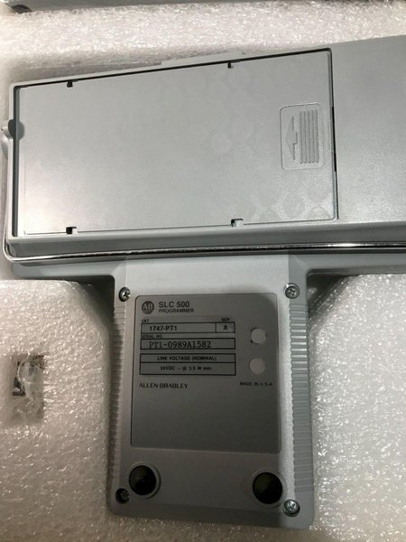 ALLEN BRADLEY 1747-PT1 SLC500 Professional Programming Kit NEW – Open Box