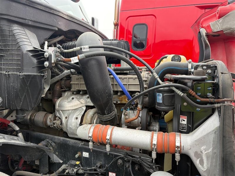 2020 Freightliner Cascadia 1FUJHHDV5LLLC1671