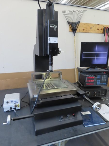 Micro-Vu Model 30 2 Video Measuring System w 2 Axis Micro-VU DRO w Q16 Metrology Computer- Auction Item