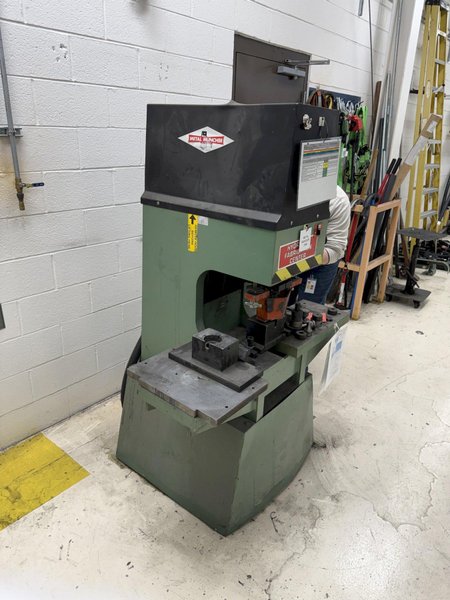 70-TON METAL MUNCHER MODEL GB-70-18 HYDRAULIC PUNCH: YOBRO 26289