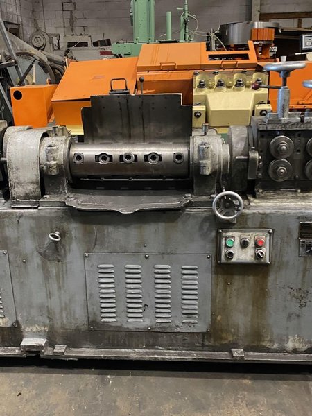1/2" Shuster Model 3AV Wire Straightener and Cutoff Machine