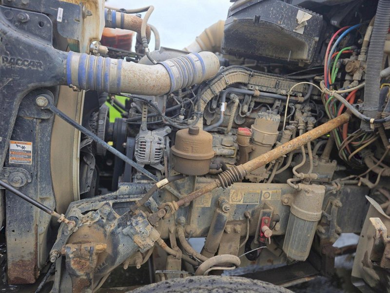 Peterbilt 567 Log Truck, 2018 – PACCAR Engine Heavy Spec Logging Truck, Tandem Axle, Ready to Work