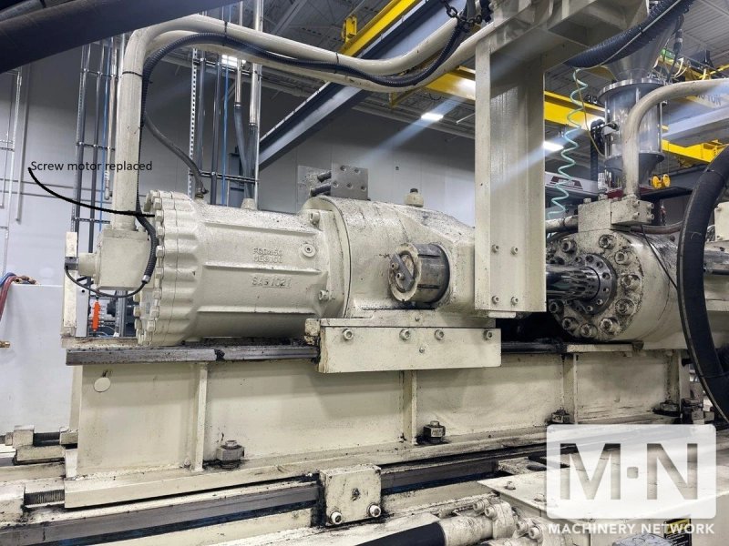 1000 TON 148 OZ UBE MODEL UZ1000 INJECTION MOLDING MACHINE MFG 2013