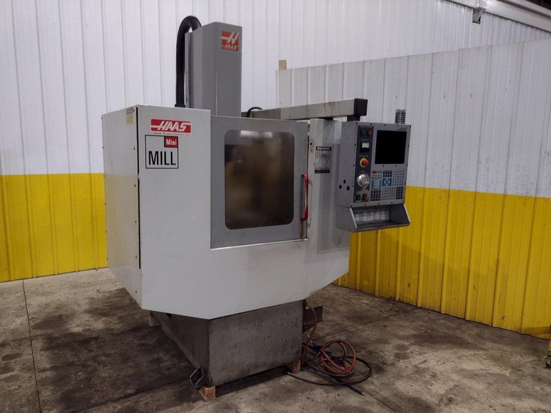 2002 HAAS MINI MILL VERTICAL CNC MACHINING CENTER: YOBRO #23844