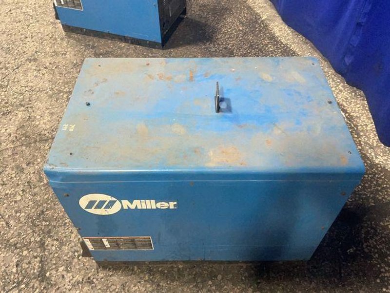 Miller 450 Amp Welder - Dimension Nt 450