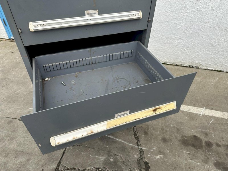 5 DRAWER 30" X 22-1/2" X 59" VIDMAR CABINET:: STOCK #77991