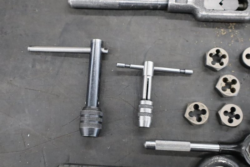 Hand Die Set with Wrench and Dies- Auction Item